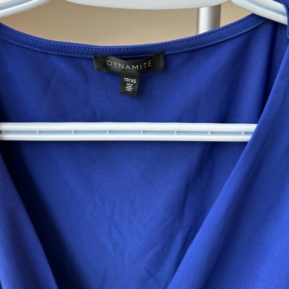 Dynamite Katie Sculpt Twist Front Crop Top (XS) - Picture 2 of 5